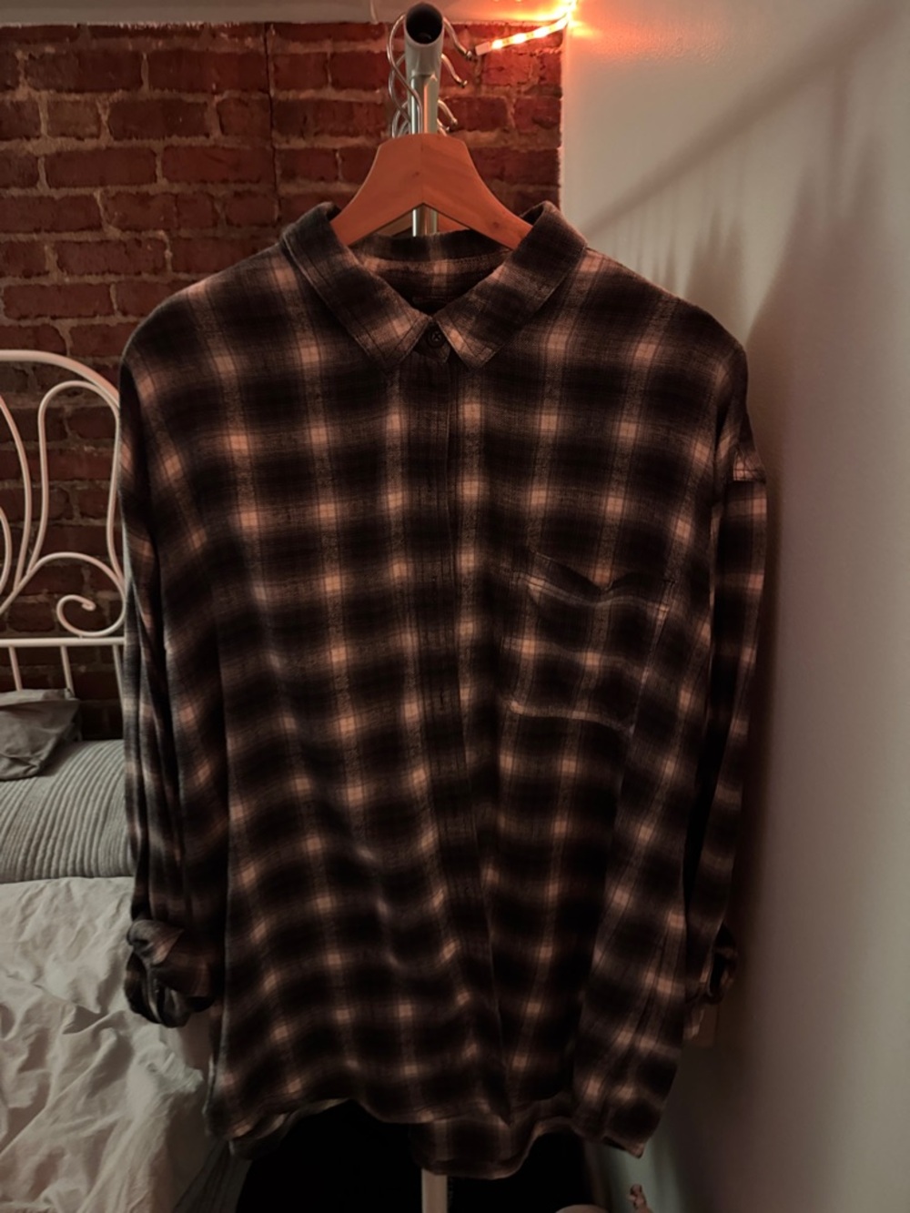 Men's Black and Gray Plaid Long-Sleeve Button-Up Shirt